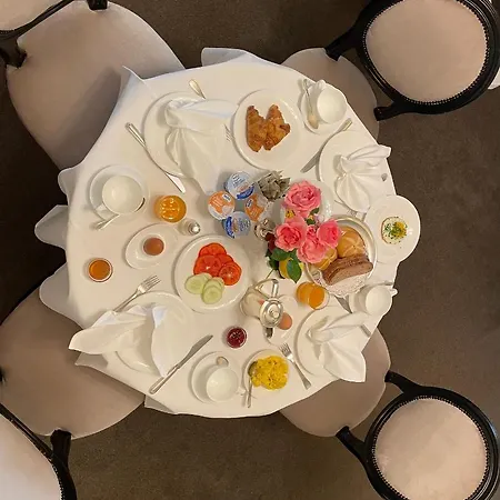 Classic Meranerhof Hotel 4*